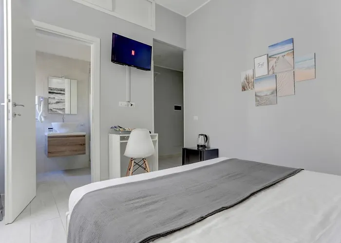Voyager House Termini - Home&more Gasthof Rom